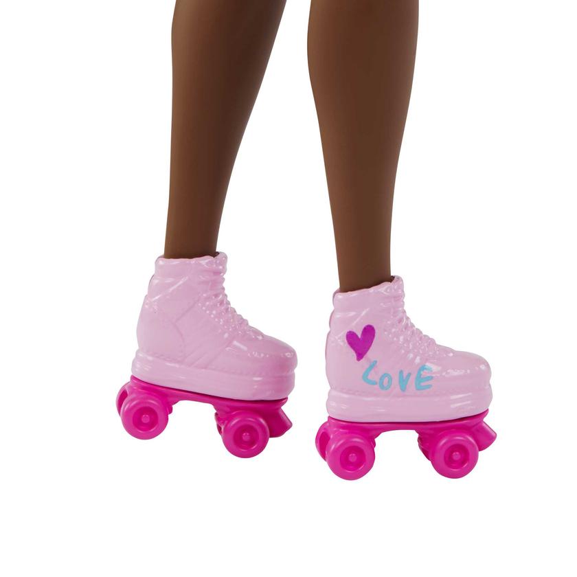 Barbie Barbie Day & Play Rollers Tendance, Poupée et Accessoires Free shipping