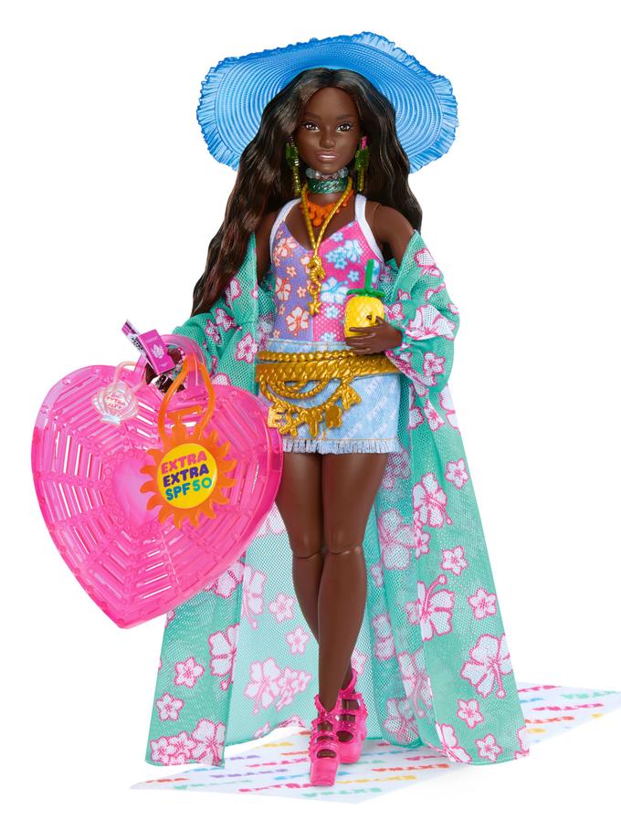 Barbie Extra Cool-Poupée Barbie Voyage en Tenue de Plage Best Seller