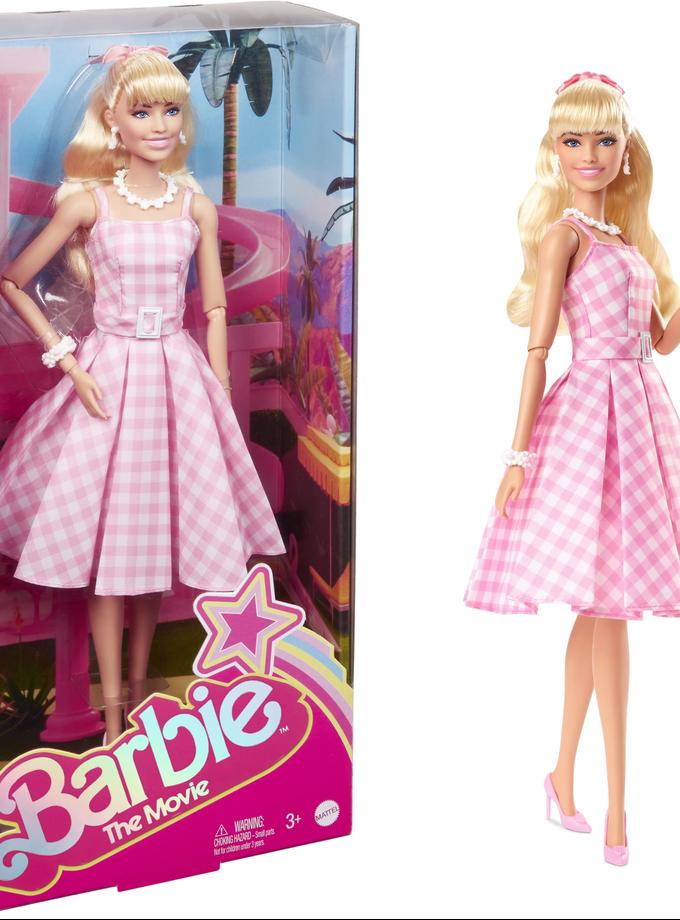 Barbie Film Poupée de Coll. Robe de Guingan Rose, Margot Robbie New Arrival