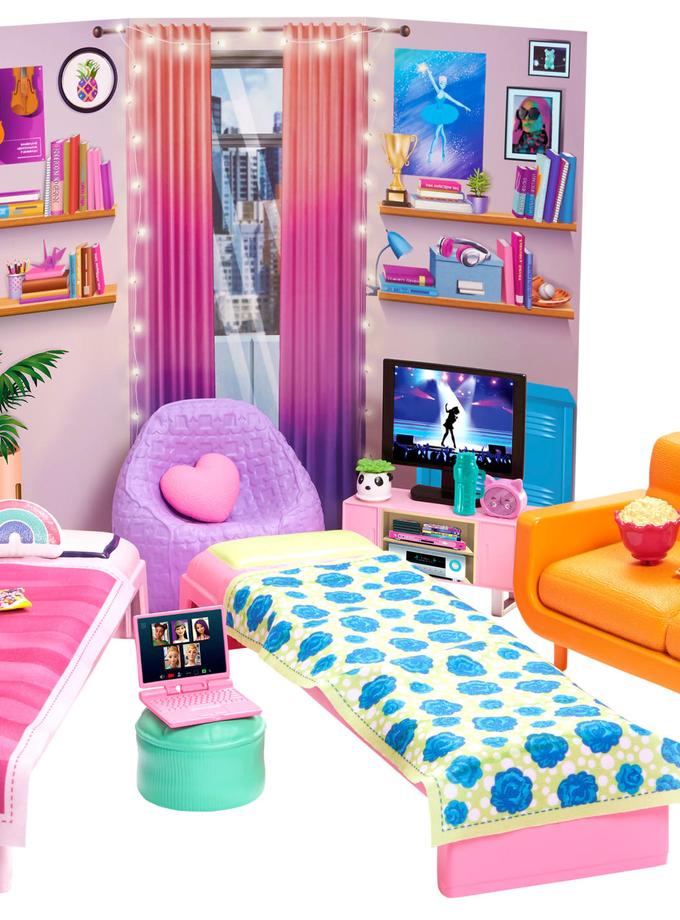 Barbie Grande Ville, Grands Rêves Coffret de Jeu Chambre D’Étudiantes For Sale