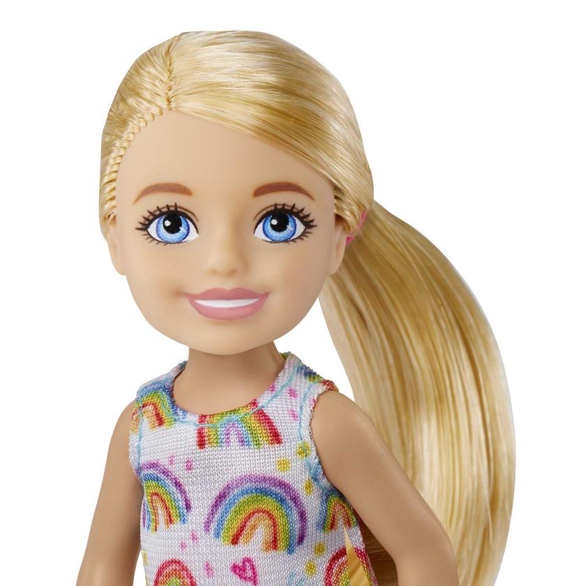 Barbie®  Poupée Chelsea™, Blonde, Robe Arc-en-Ciel, 3 Ans et Plus Free shipping